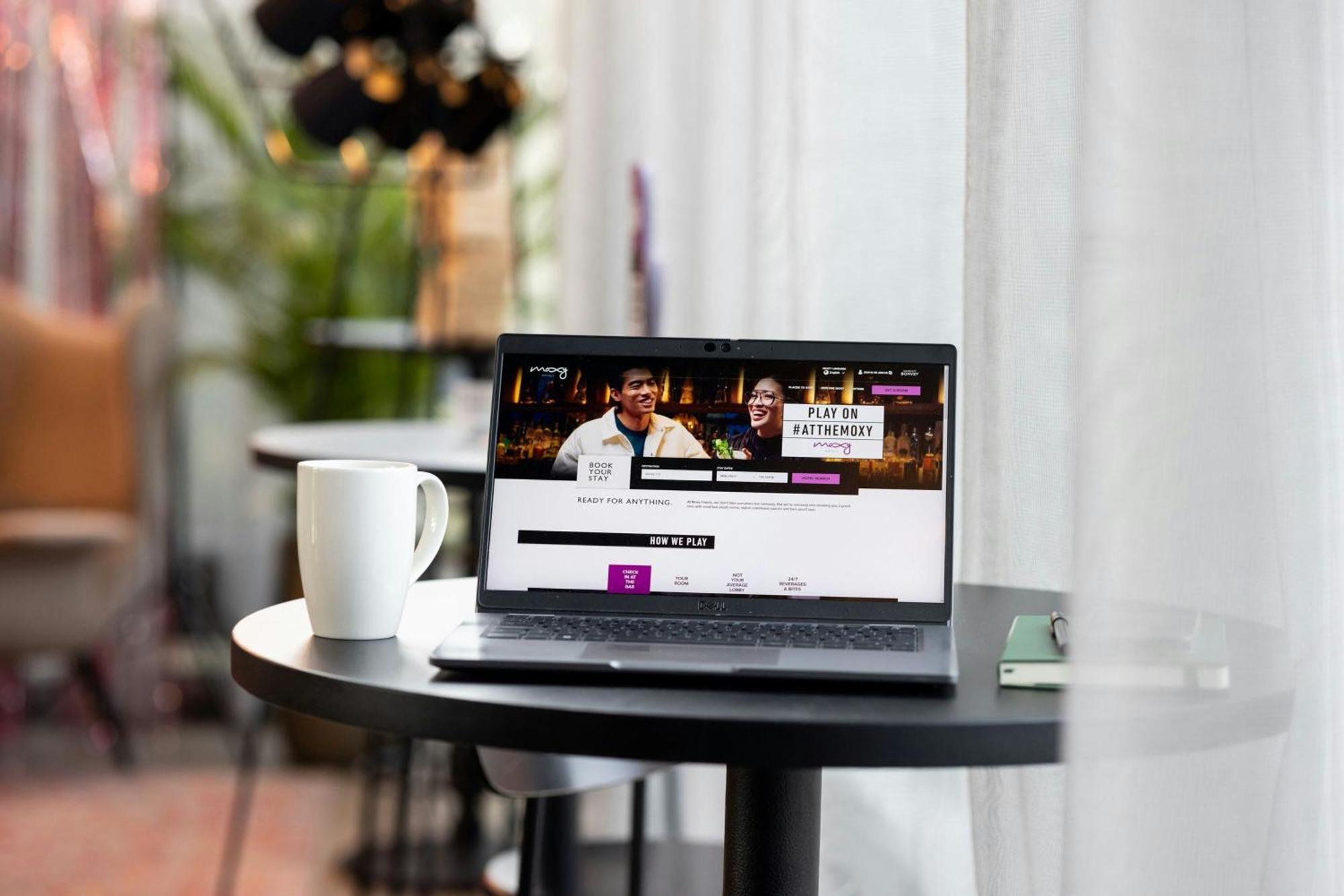 Moxy Bristol Hotel Eksteriør billede